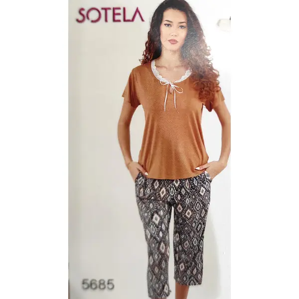 Pijama manga curta e corsário 5685 losangos abstractos e renda redonda no peito