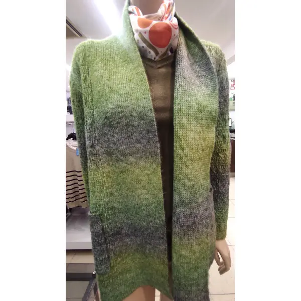 Casaco solto Tons de verde 25565