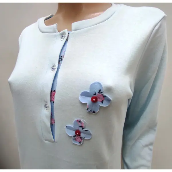 Camisa de noite cardada e curta 207 duas flores e bainha de folhos